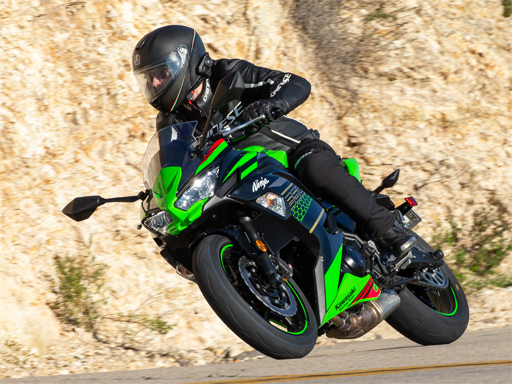 Kawasaki Ninja 650 Puzzle - free online Browser game