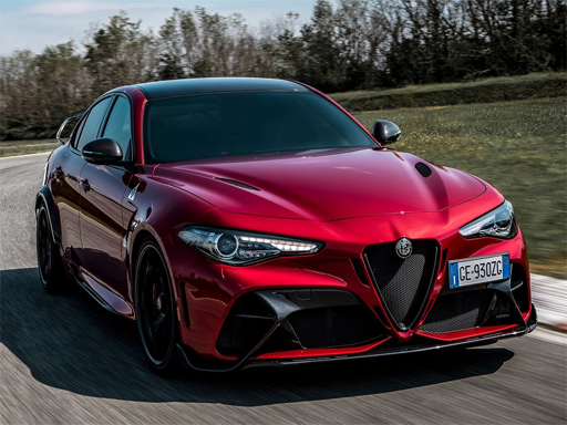 Alfa Romeo Giulia GTA Slide - free online Browser game